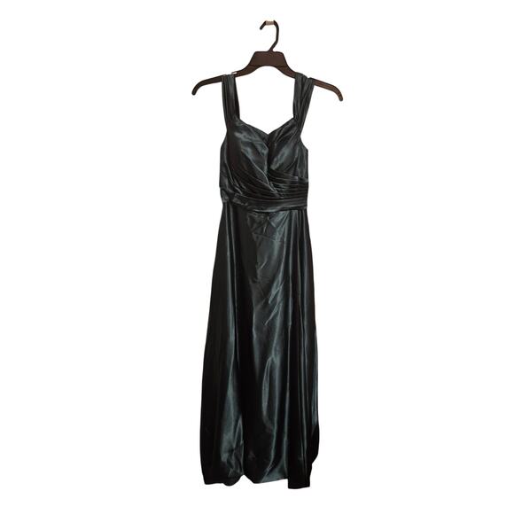 Source Unknown Dresses & Skirts - Teal Formal dress Size 6-8